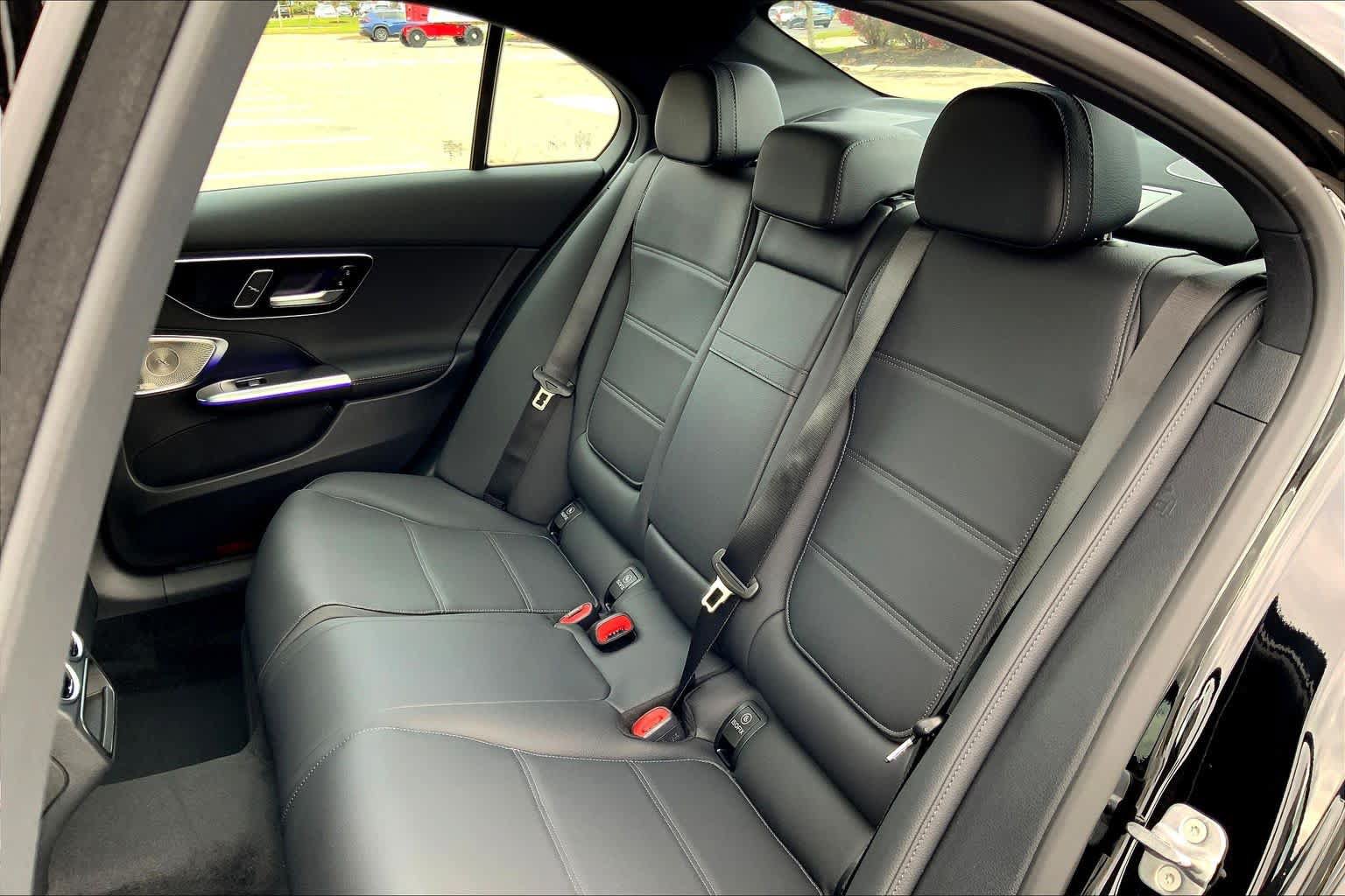 Used 2026 Mercedes-Benz C 300 4MATIC Sedan image 13