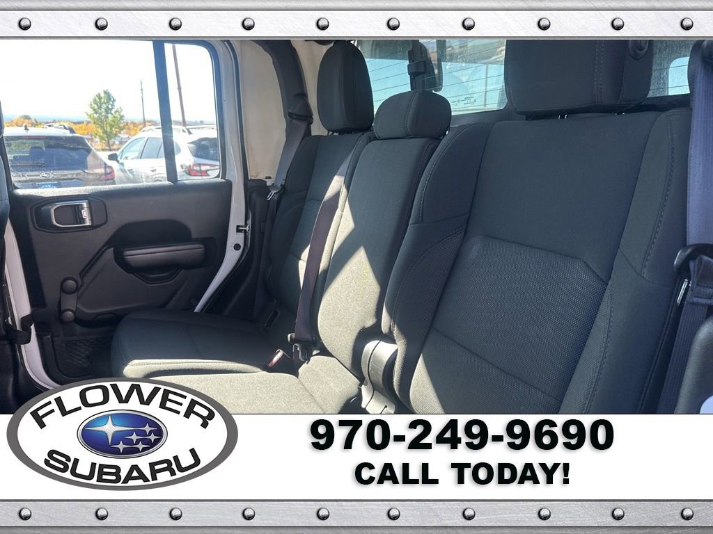 Used 2020 Jeep Gladiator Sport image 18