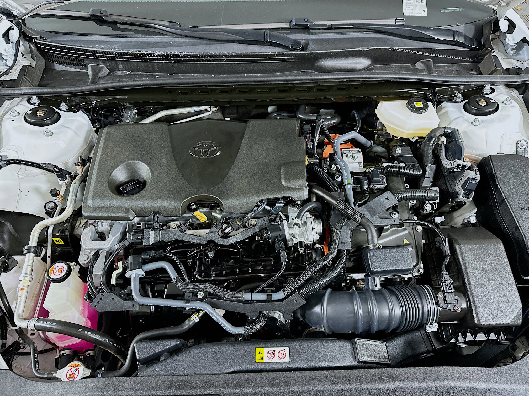 Used 2025 Toyota Camry LE image 32