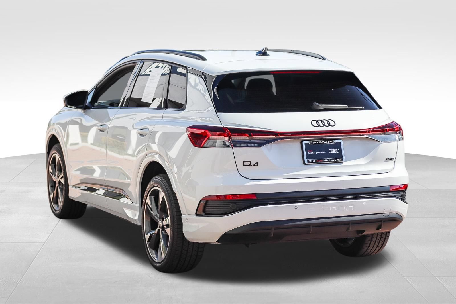 Certified 2023 Audi Q4 e-tron Prestige w/ Black Optic Package AWD/4WD image 5
