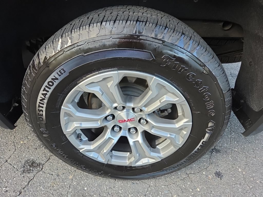 Used 2025 GMC Sierra 1500 SLT RWD image 12