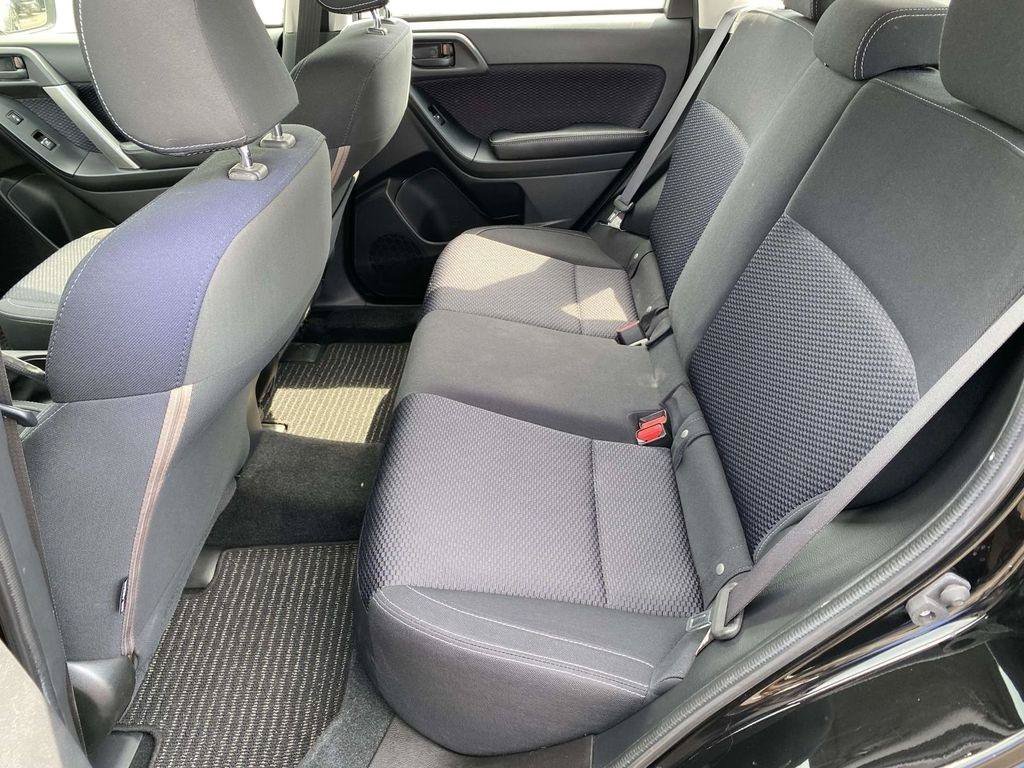 Used 2018 Subaru Forester 2.5i w/ Alloy Wheel Package AWD/4WD image 9