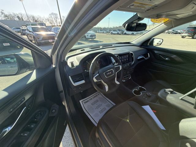 Used 2023 GMC Terrain SLT w/ Infotainment Package II FWD image 14