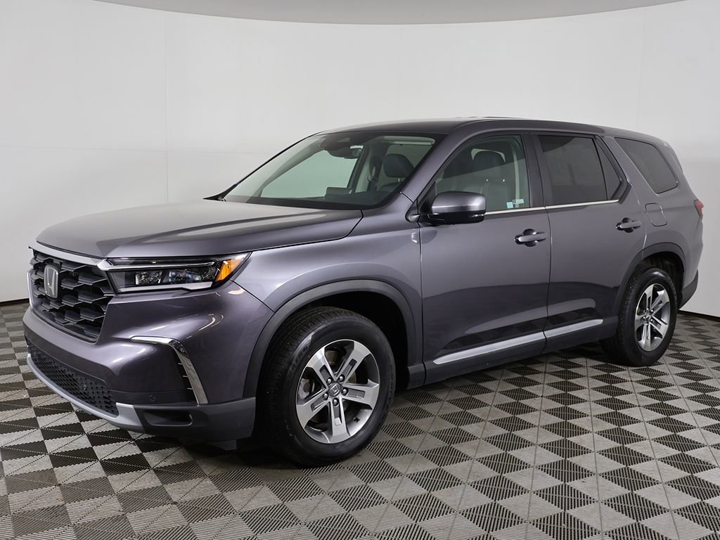 Used 2025 Honda Pilot EX-L image 8