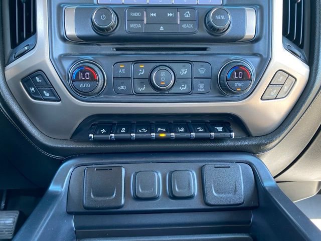 Used 2018 GMC Sierra 2500 Denali w/ Duramax Plus Package AWD/4WD image 36