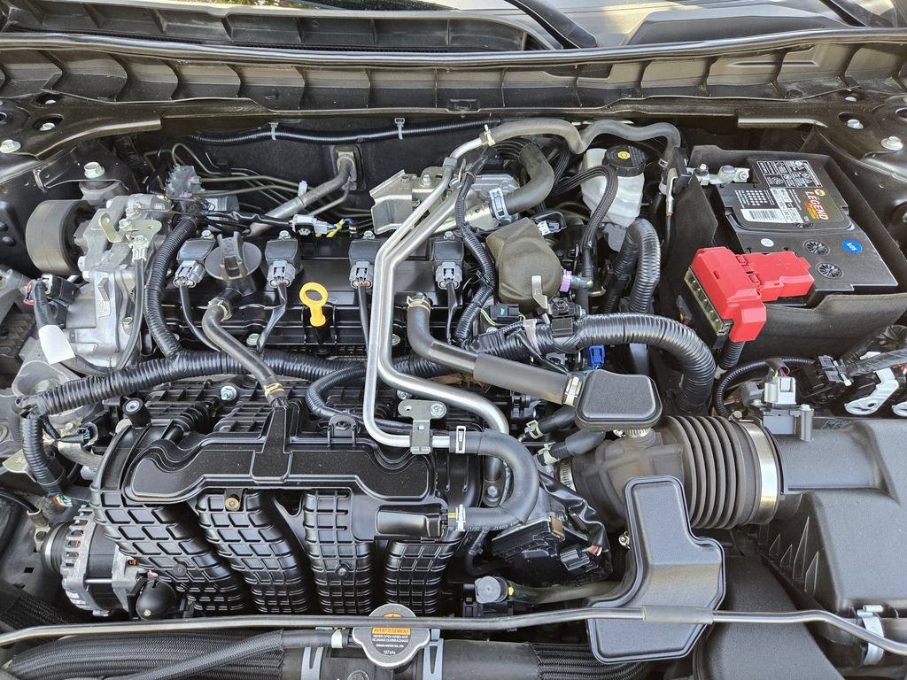 Used 2022 Nissan Altima 2.5 SR w/ Midnight Edition Package FWD image 24