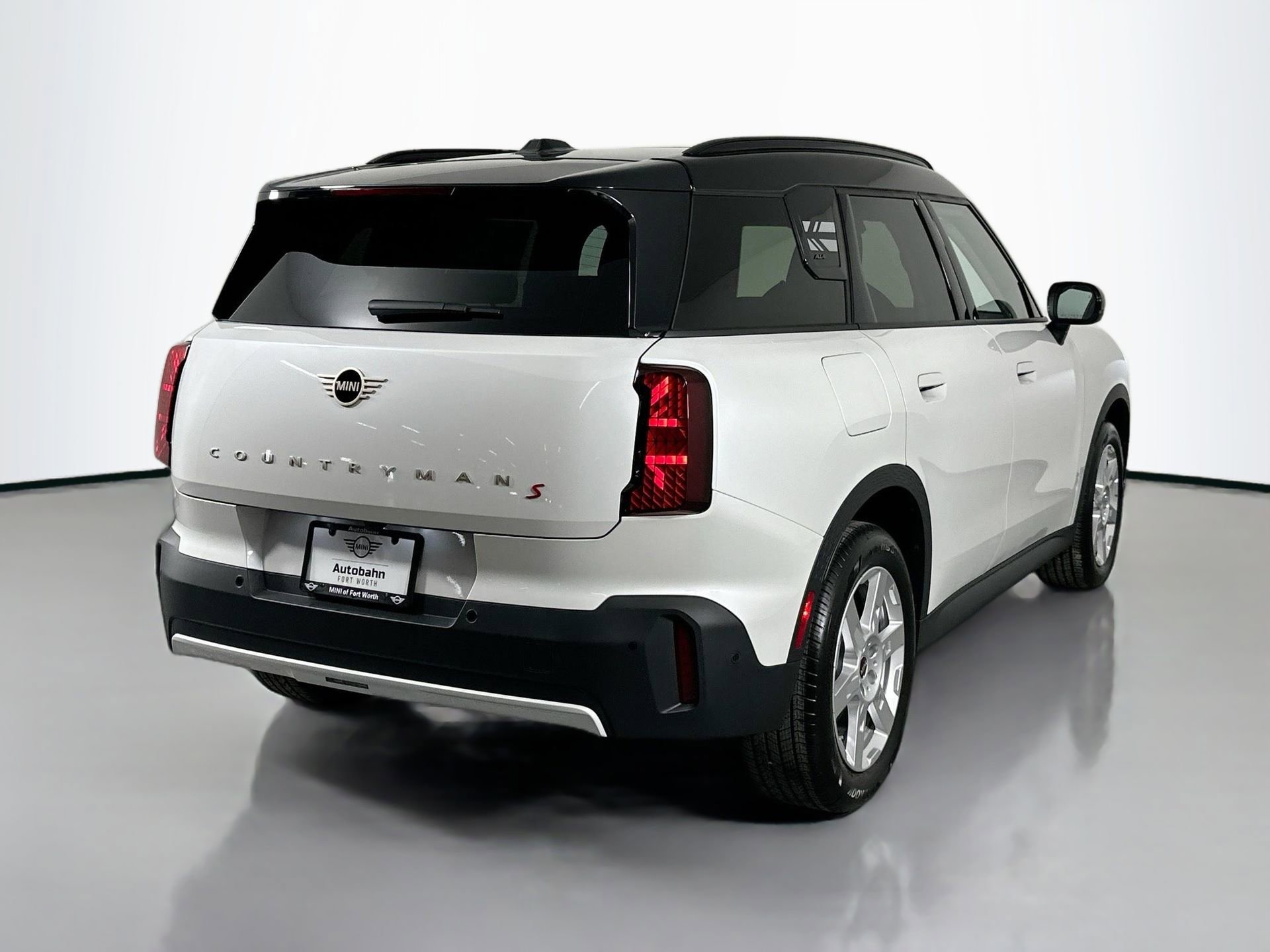 New 2025 MINI Cooper Countryman S w/ Comfort Package Max image 5
