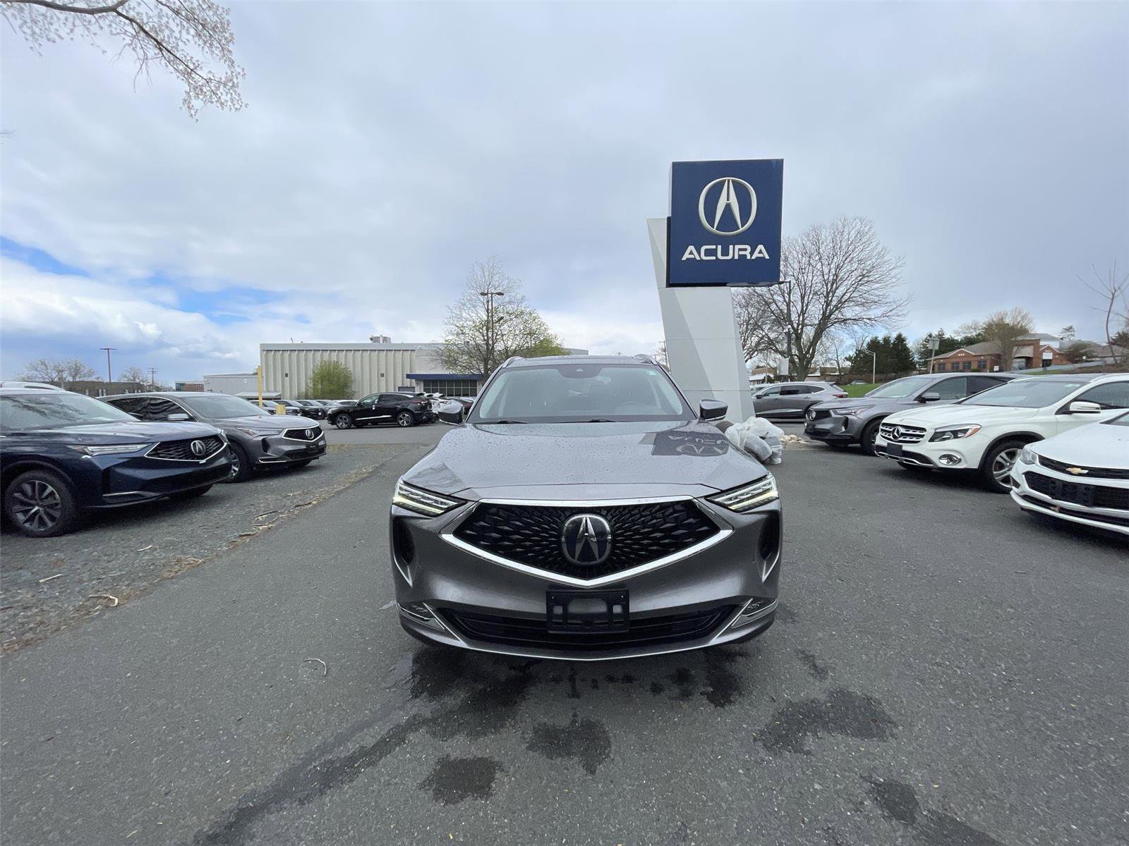 Used 2023 Acura MDX SH-AWD w/ Advance Package image 29