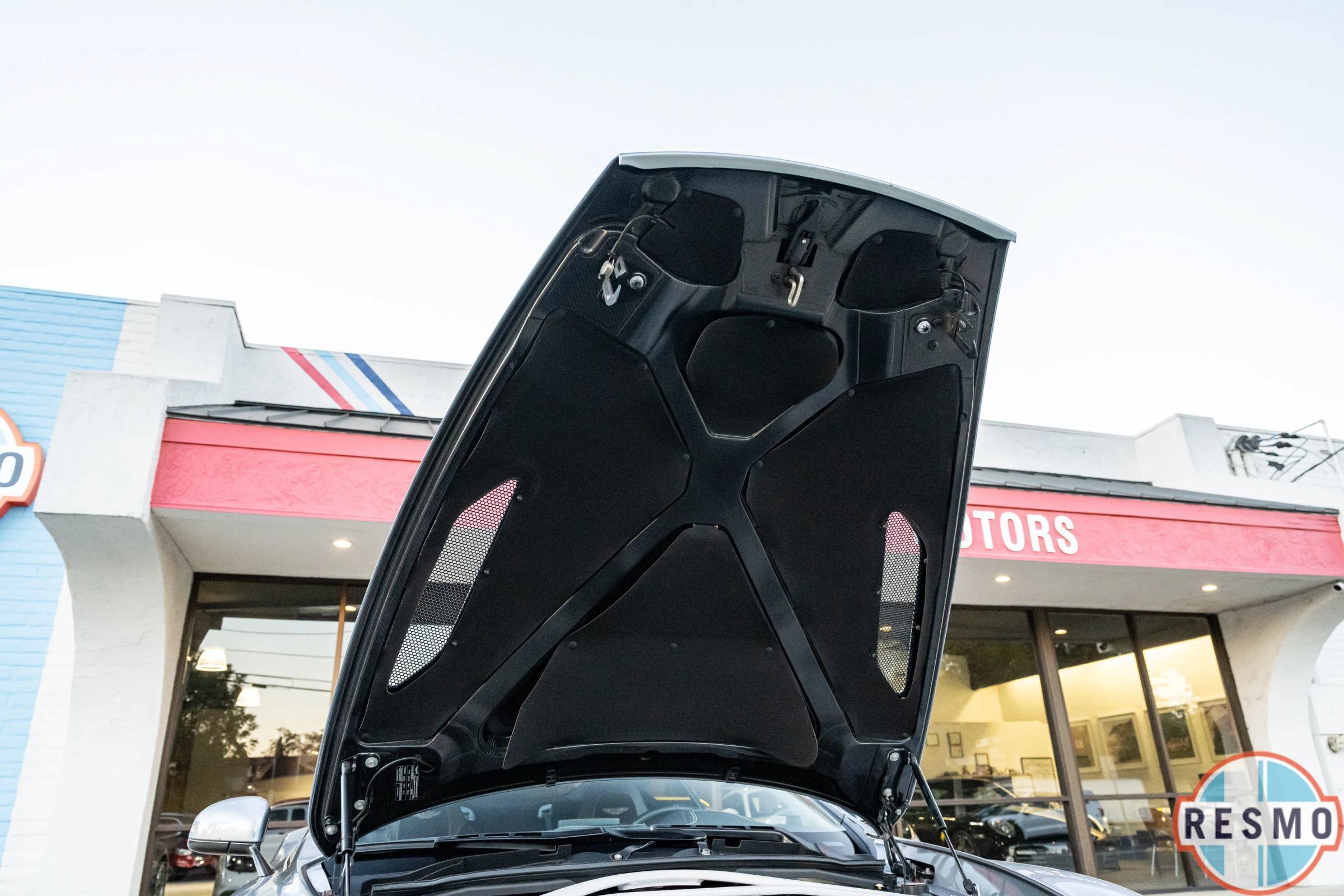 Used 2014 Aston Martin Vanquish Coupe RWD image 30