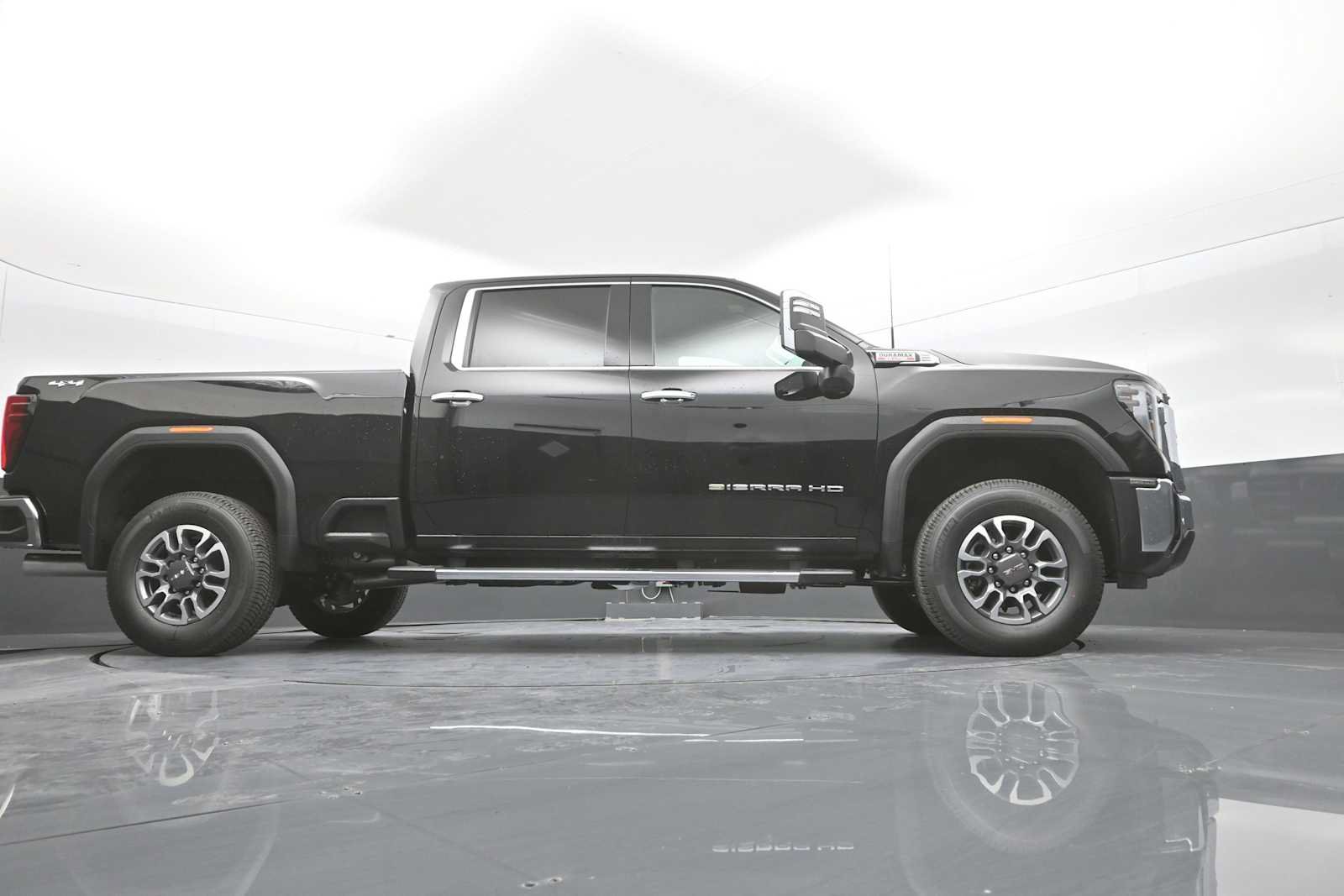 New 2026 GMC Sierra 2500 SLT w/ SLT Premium Package AWD/4WD image 44