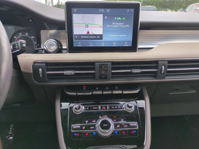 Used 2021 Lincoln Corsair FWD w/ Premium Package image 20