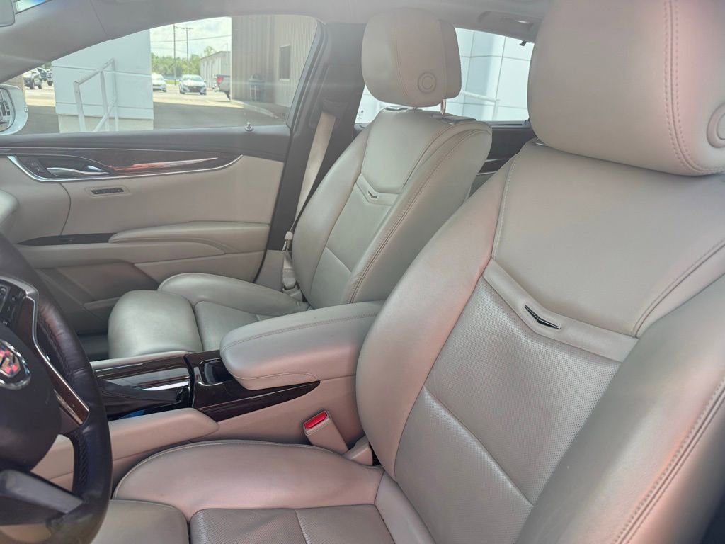 Used 2014 Cadillac XTS Premium w/ Driver Assist Package FWD image 10