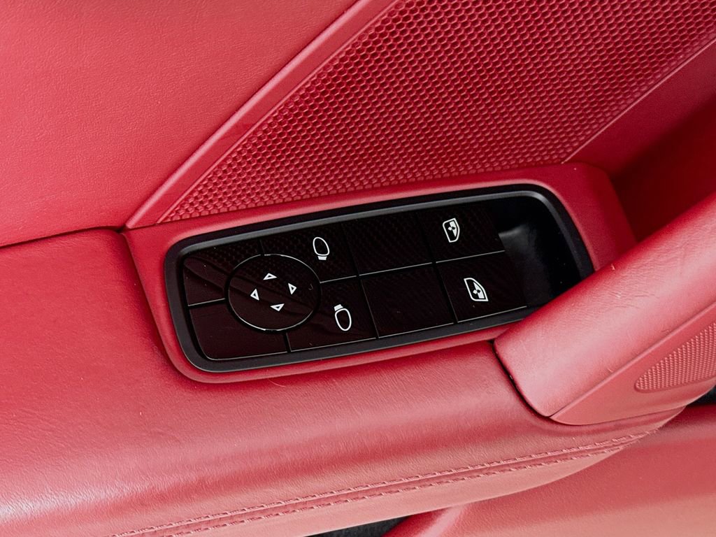 Certified 2020 Porsche 911 Carrera 4S AWD/4WD image 19