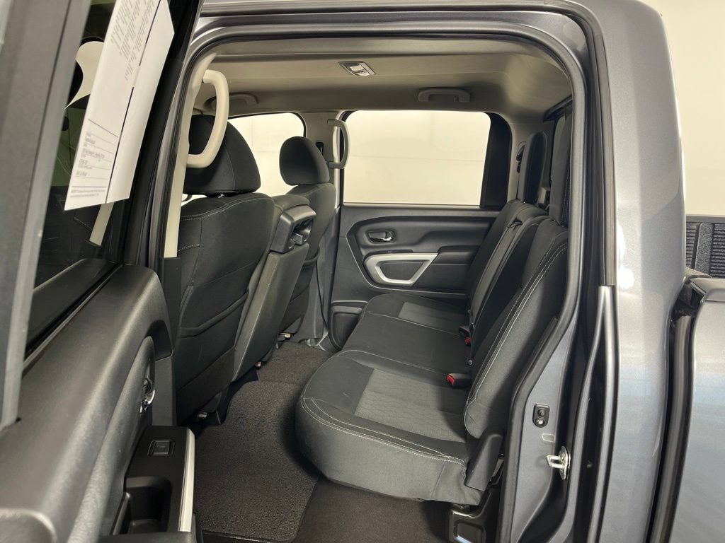 Used 2019 Nissan Titan SV RWD image 26