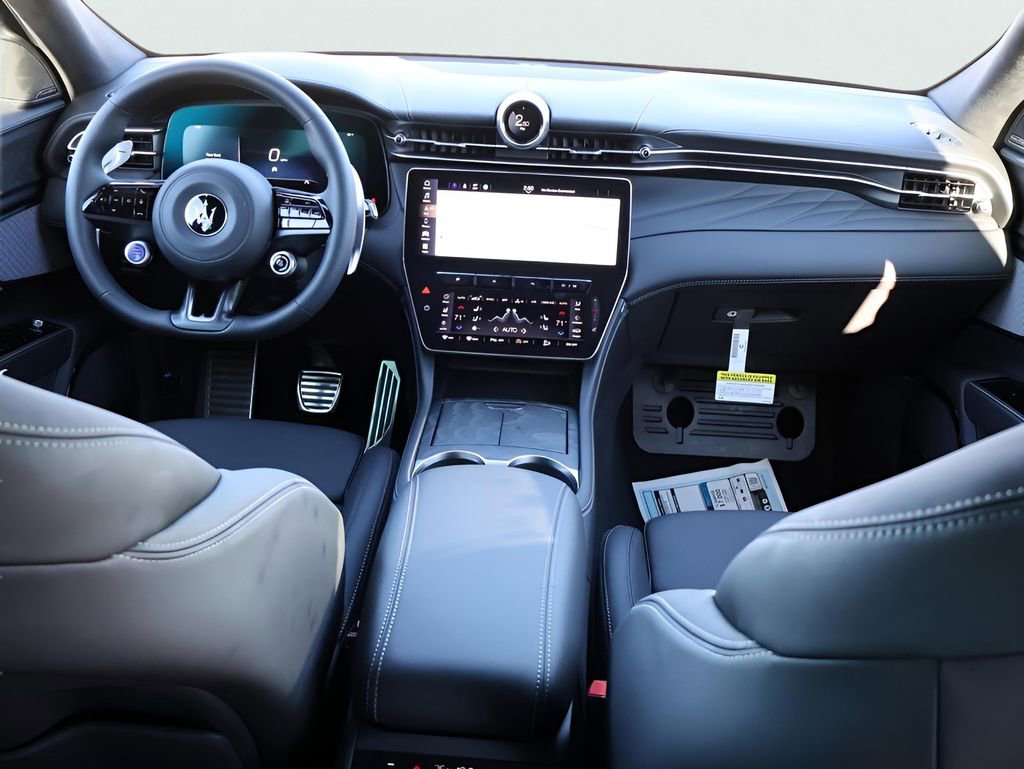 New 2026 Maserati Grecale Modena image 16