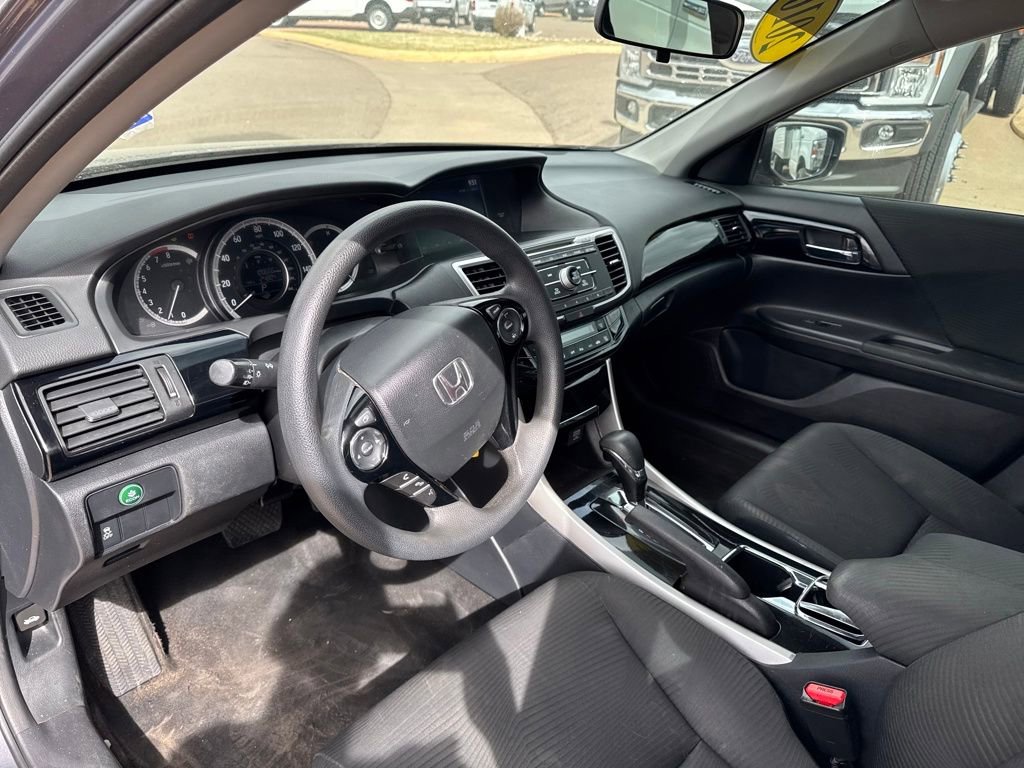 Used 2016 Honda Accord LX image 21