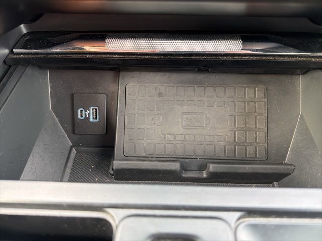 Used 2022 Ford F150 Lariat w/ Equipment Group 502A High image 43