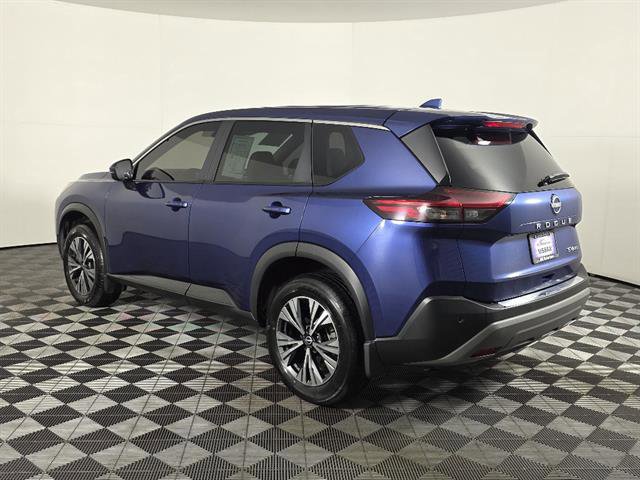 Used 2023 Nissan Rogue SV AWD/4WD image 7