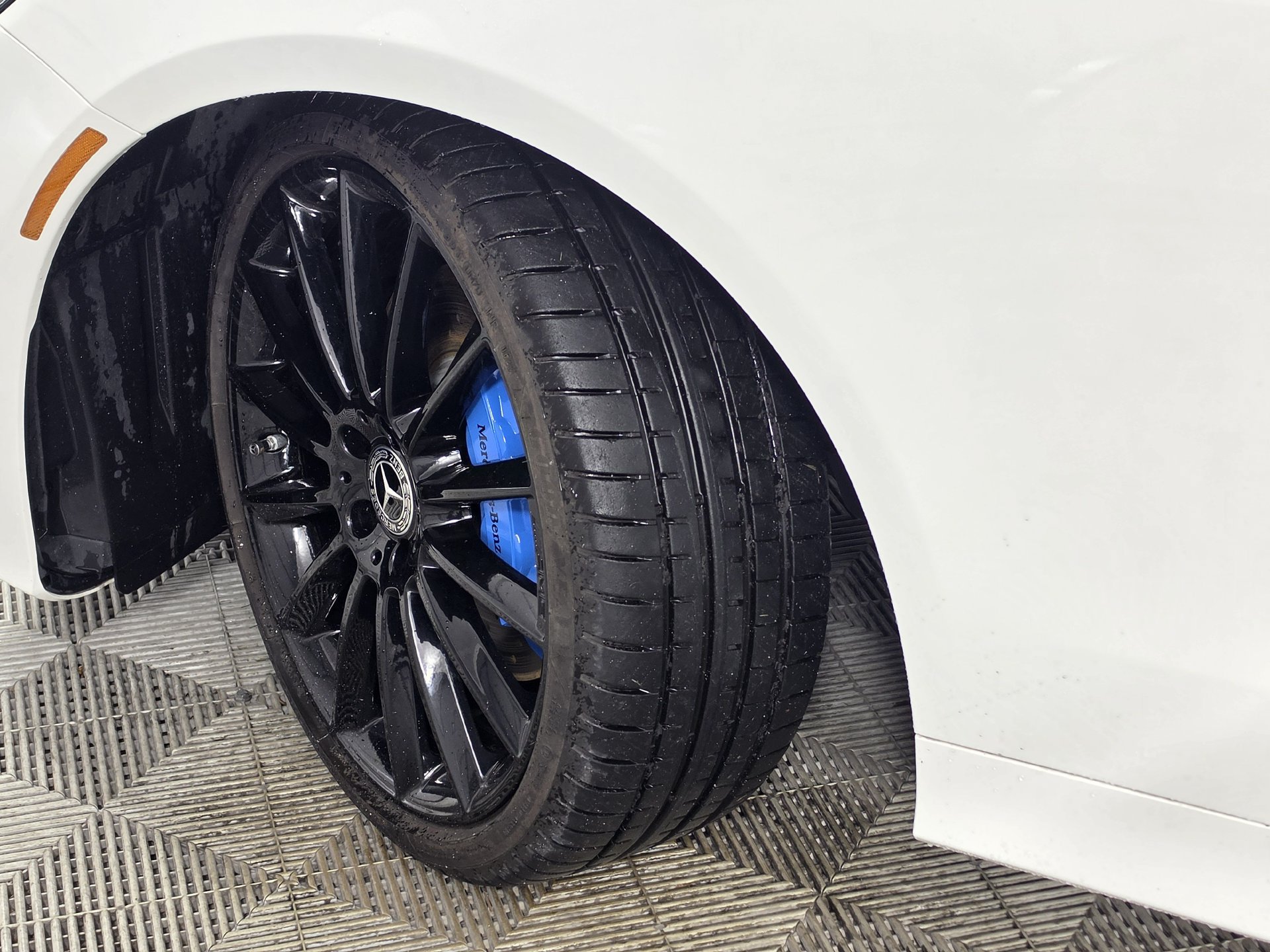 Used 2022 Mercedes-Benz E 450 Coupe image 30