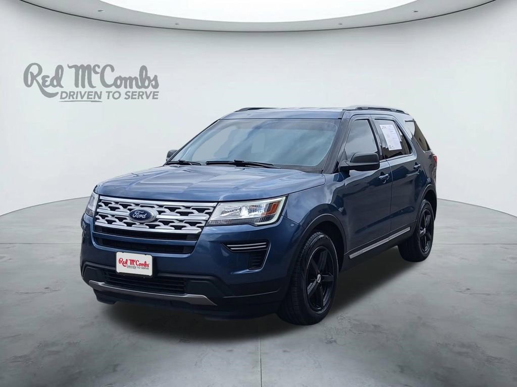 Used 2018 Ford Explorer XLT image 1