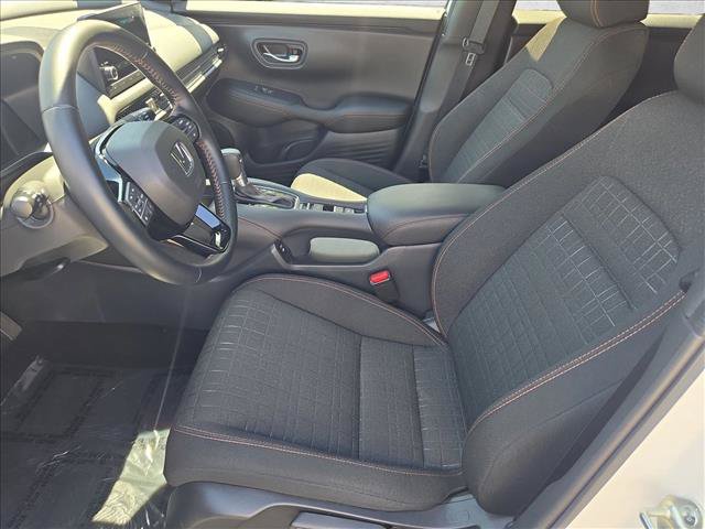 Certified 2025 Honda HR-V Sport image 16