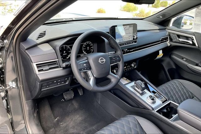 New 2026 Nissan Rogue Platinum image 5