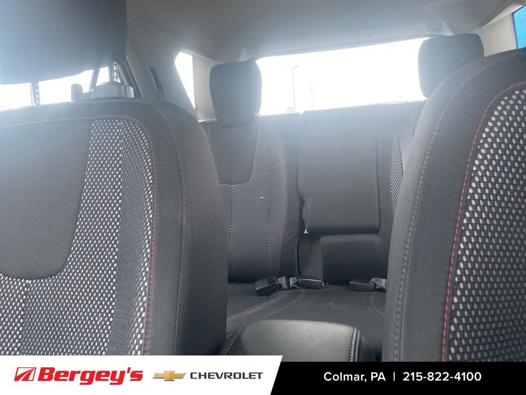 Used 2017 Chevrolet Equinox LS image 33