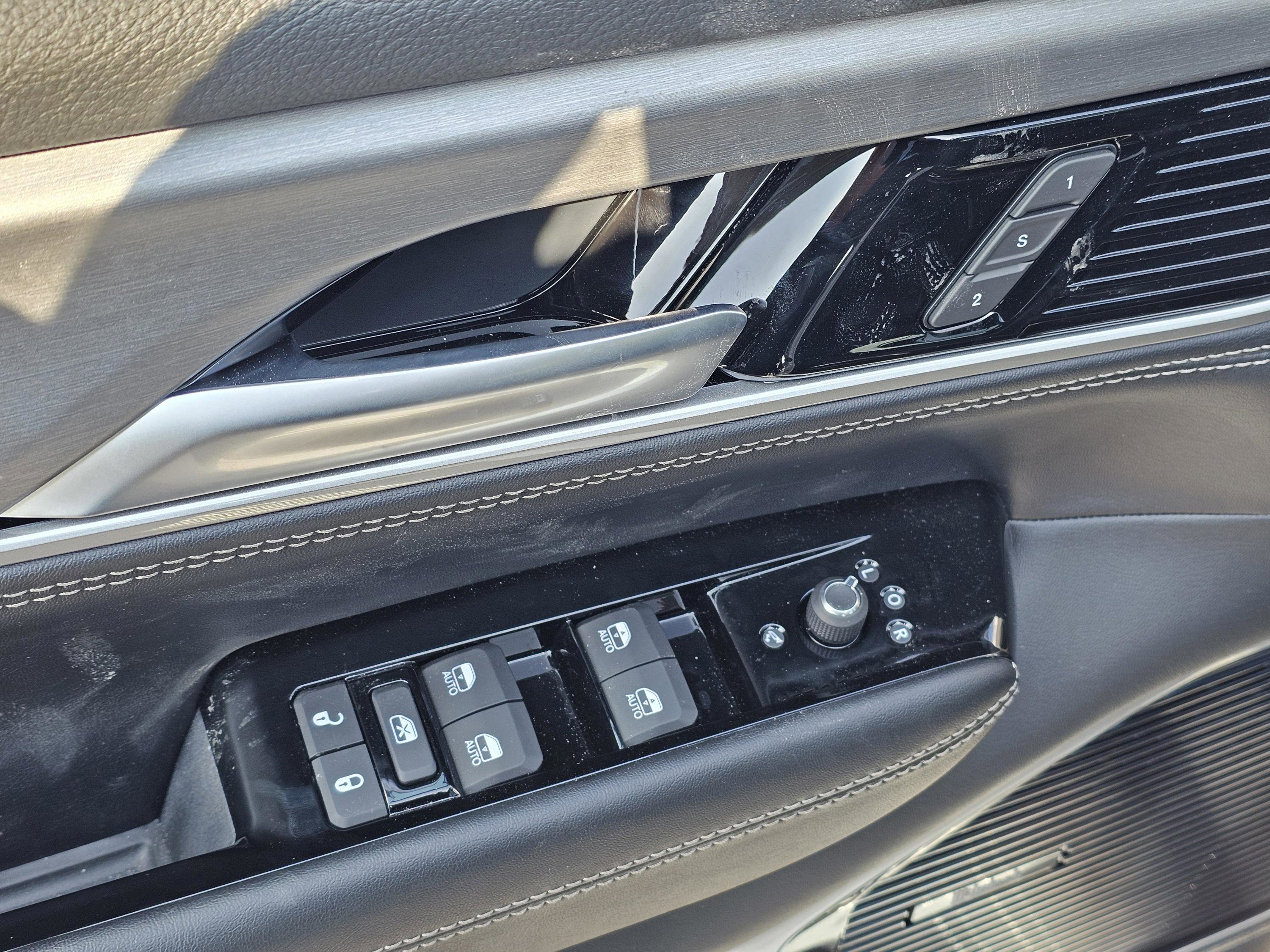 New 2026 Jeep Grand Wagoneer Limited image 15