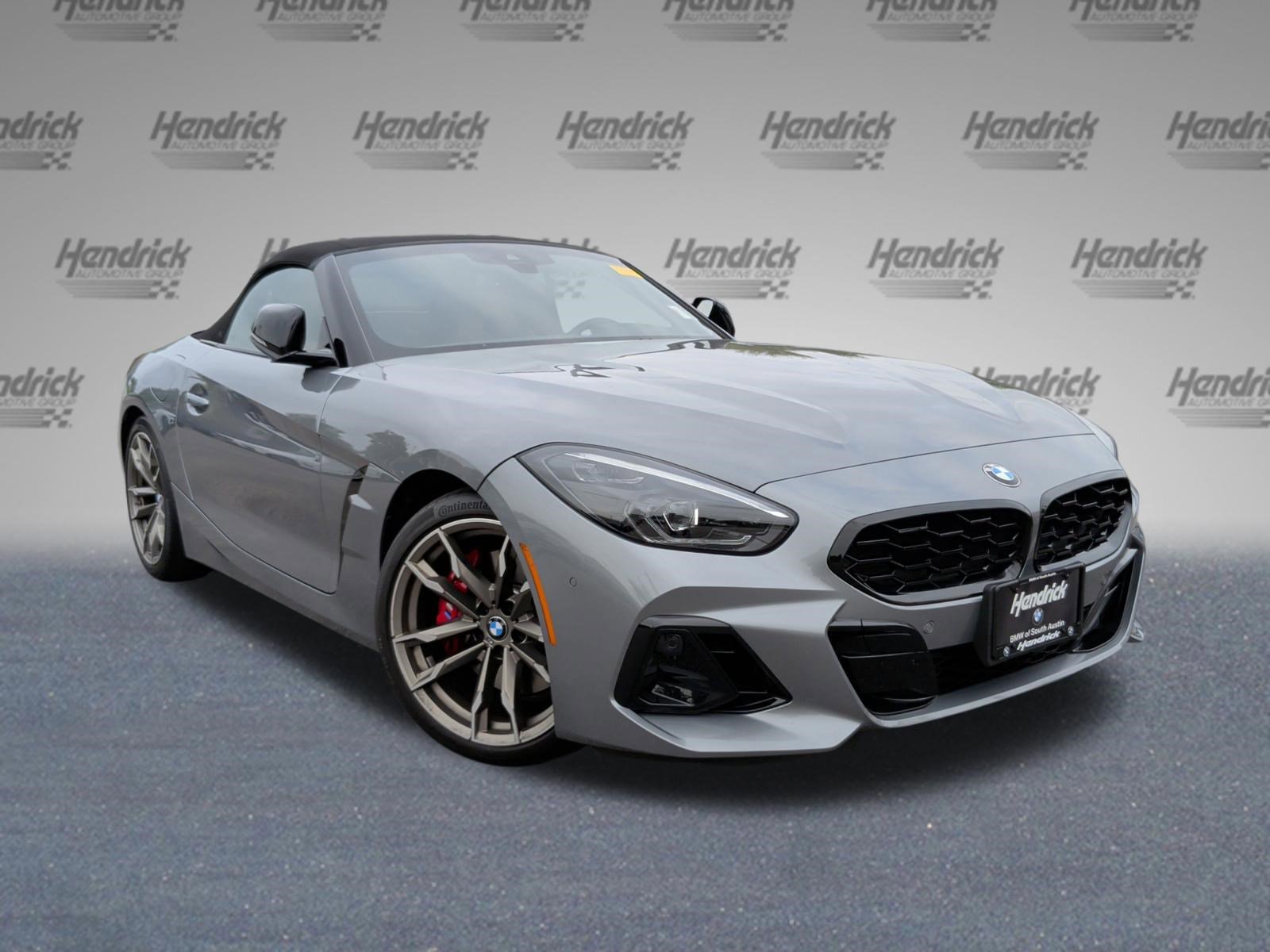 Certified 2026 BMW Z4 M40i w/ Premium Package image 2