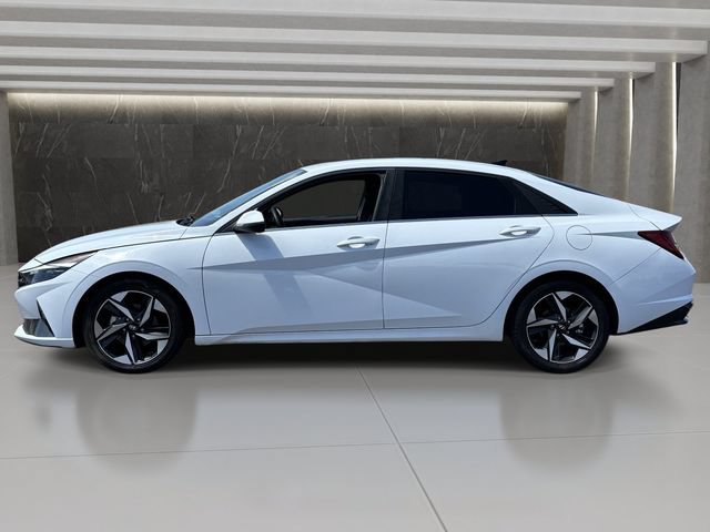 Used 2023 Hyundai Elantra Limited FWD image 2