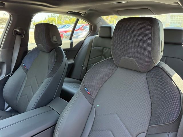 New 2026 BMW 540i xDrive w/ M Sport Package AWD/4WD image 19