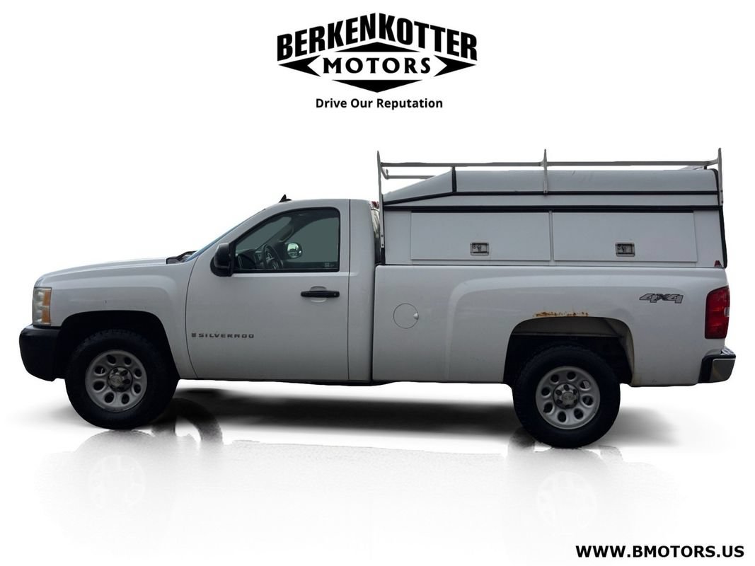 Used 2009 Chevrolet Silverado 1500 W/T AWD/4WD image 6