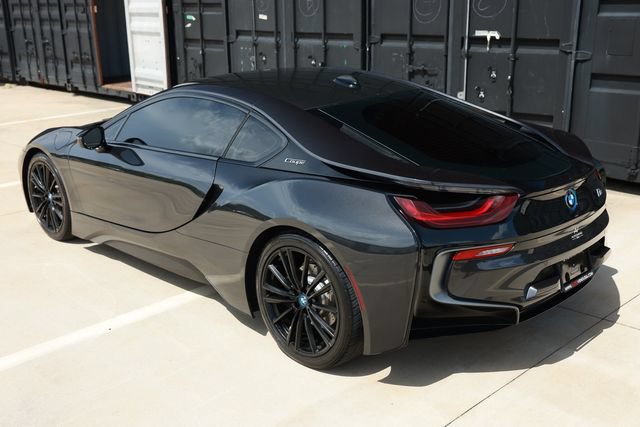 Used 2020 BMW i8 Coupe AWD/4WD image 8