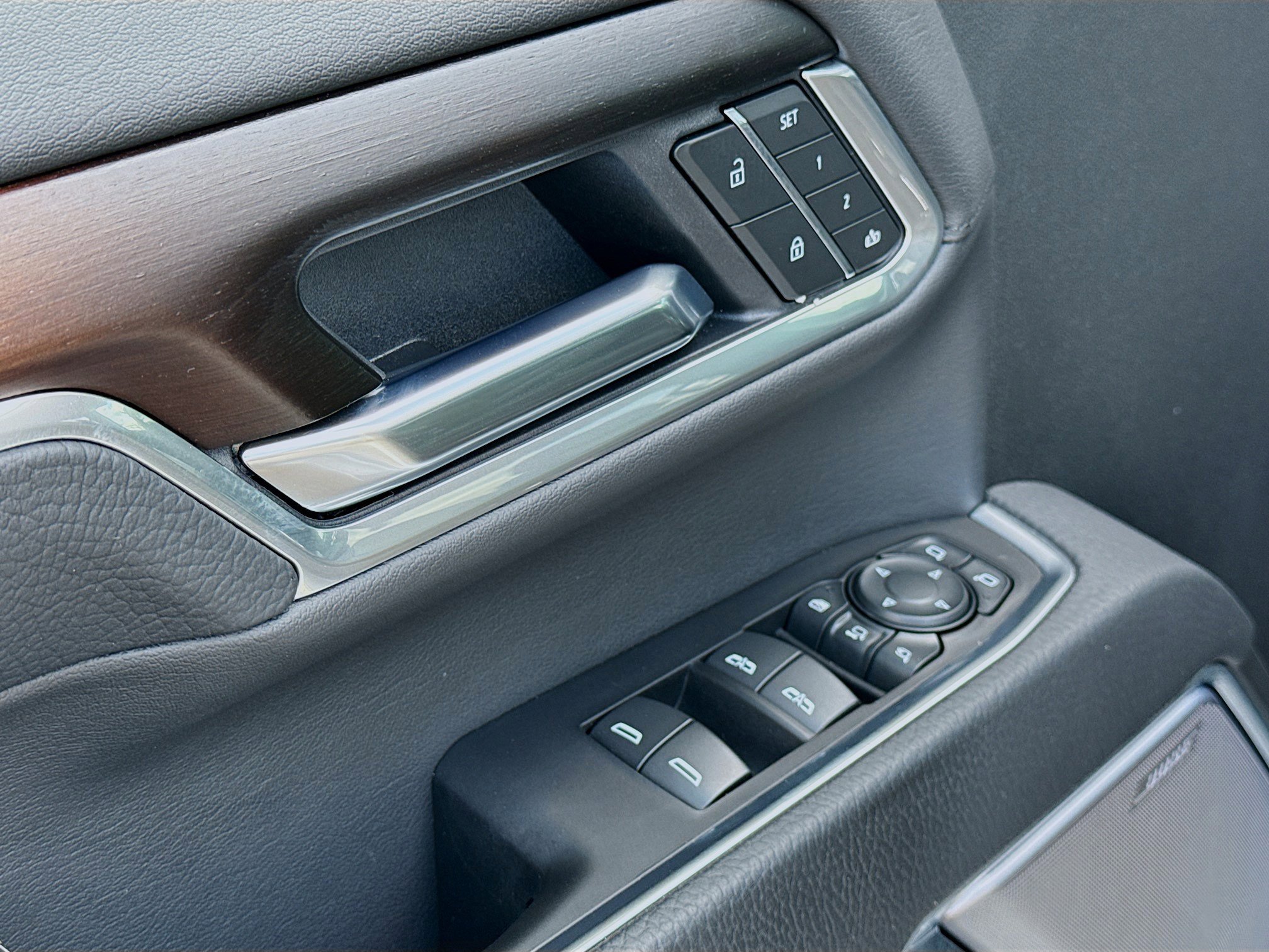 Used 2025 GMC Sierra 2500 Denali w/ Denali Reserve Package image 22