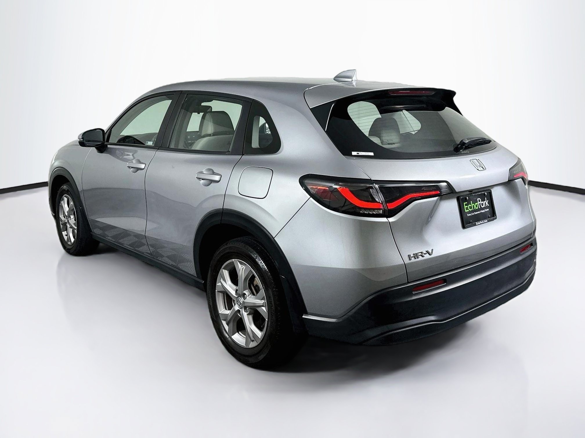 Used 2024 Honda HR-V LX image 5