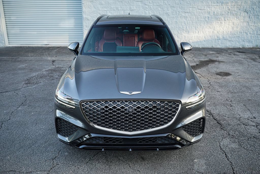 Used 2024 Genesis GV70 2.5T w/ Sport Prestige Package AWD/4WD image 5