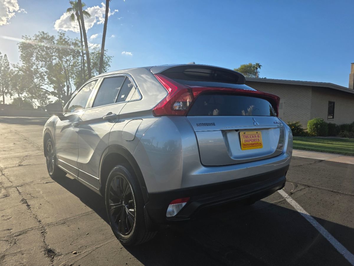 Used 2018 Mitsubishi Eclipse Cross LE image 13