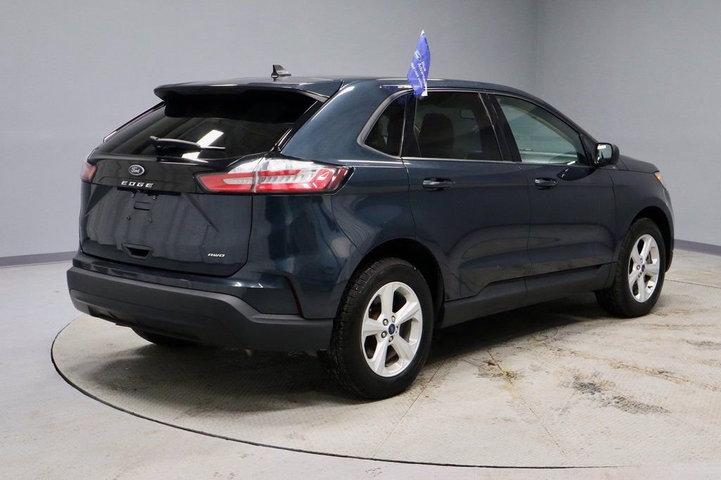 Certified 2022 Ford Edge SE image 12