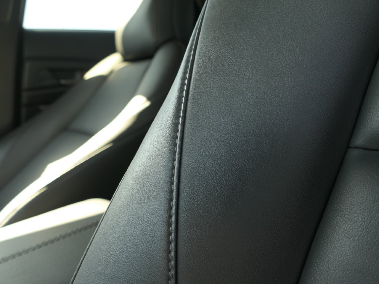 Used 2024 MAZDA CX-30 AWD 2.5 S w/ Select Sport Pkg image 13
