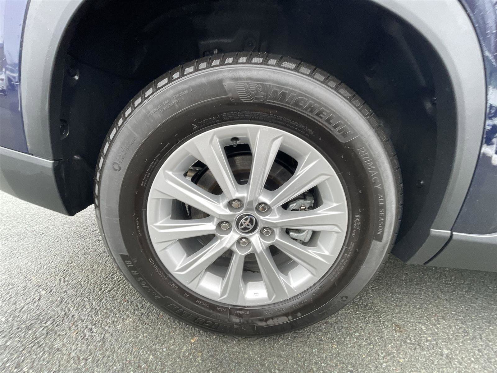 Used 2025 Toyota Grand Highlander AWD image 26