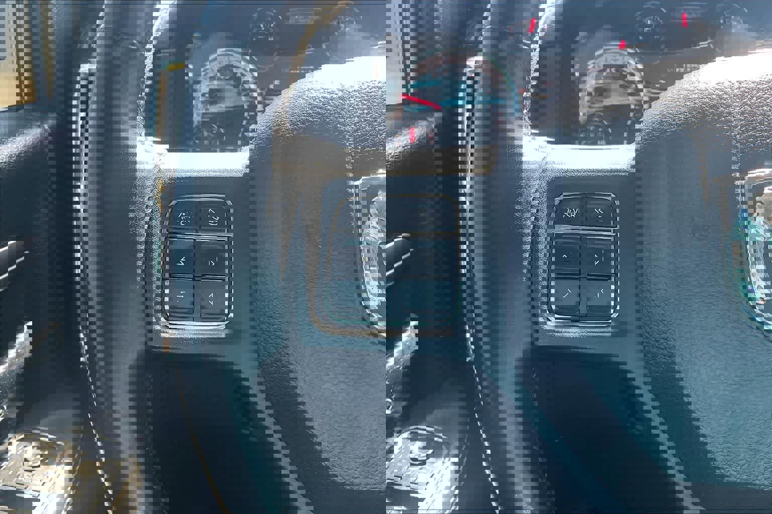 Used 2018 RAM 1500 Sport w/ Convenience Group image 24