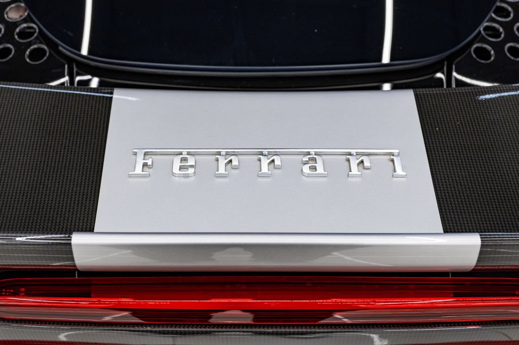 Used 2021 Ferrari SF90 Stradale AWD/4WD image 31
