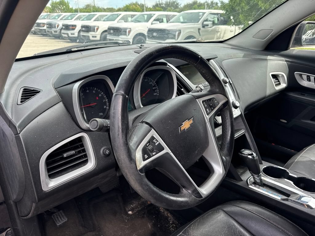 Used 2017 Chevrolet Equinox LT w/ Midnight Edition FWD image 9
