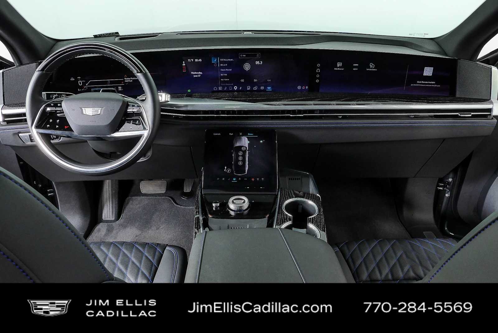 Used 2025 Cadillac Escalade IQ Sport 1 AWD/4WD image 18