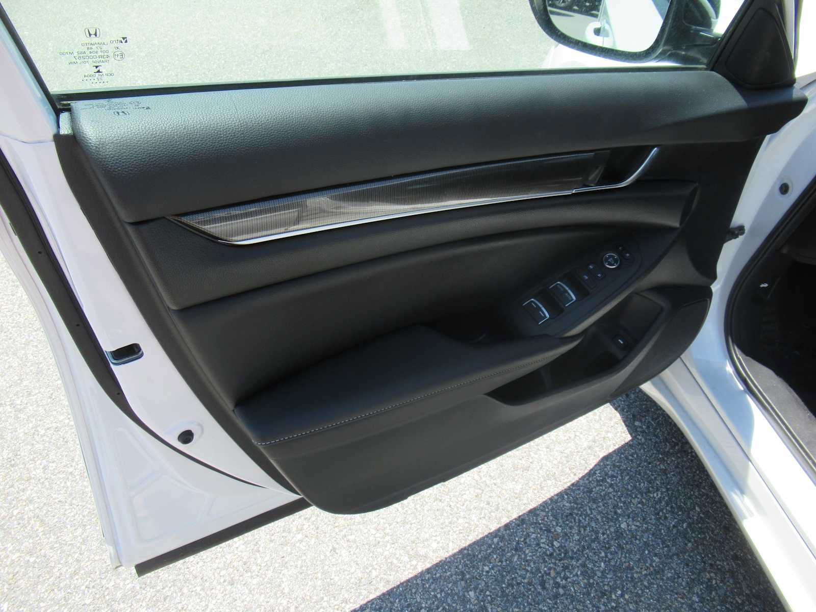 Used 2022 Honda Accord Sport image 15