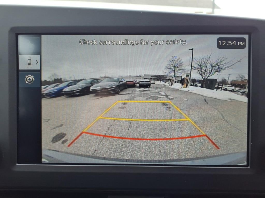 New 2025 Hyundai Elantra Sport image 15