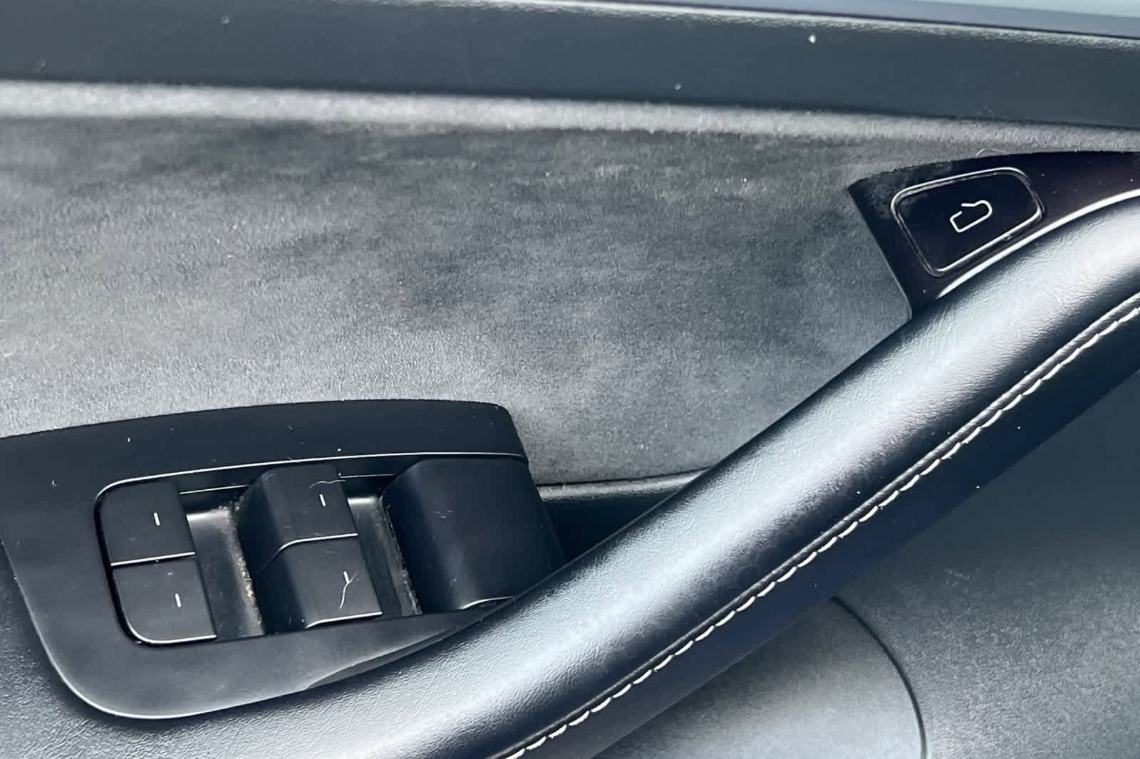 Used 2022 Tesla Model 3 Long Range image 13