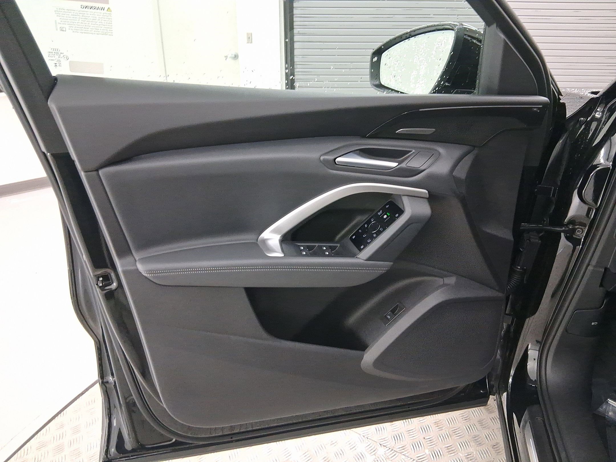 Certified 2025 Audi Q5 Premium Plus w/ Premium Plus image 20