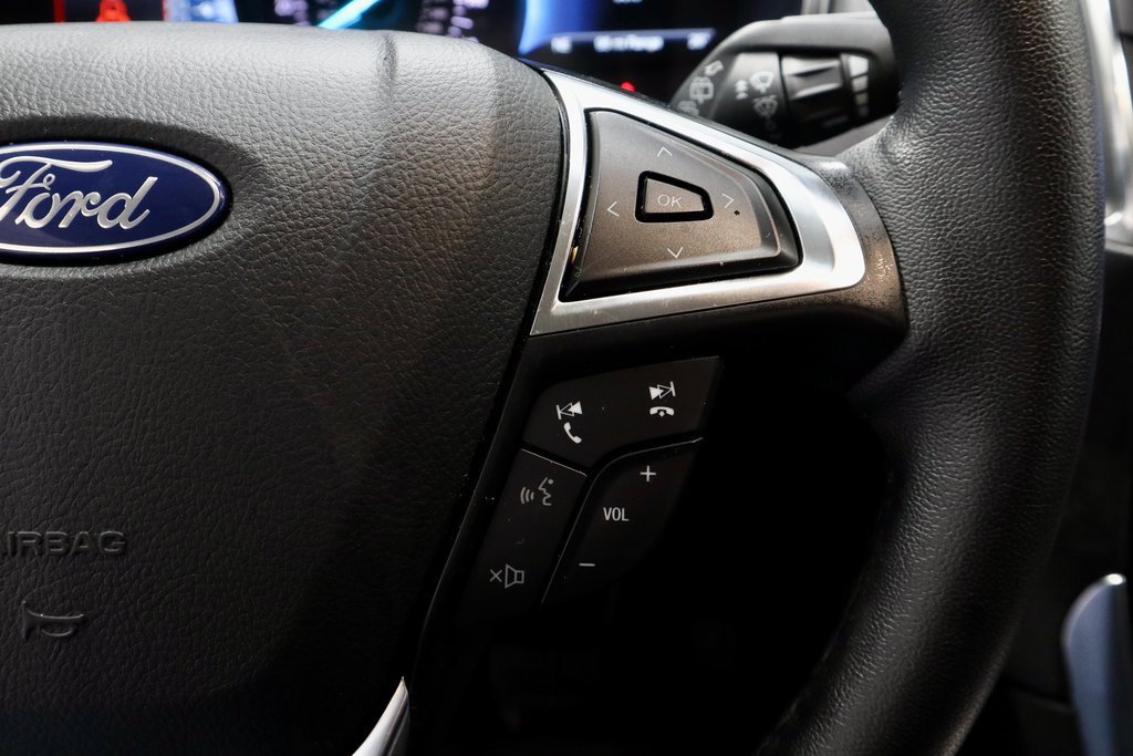 Certified 2024 Ford Edge Titanium image 29