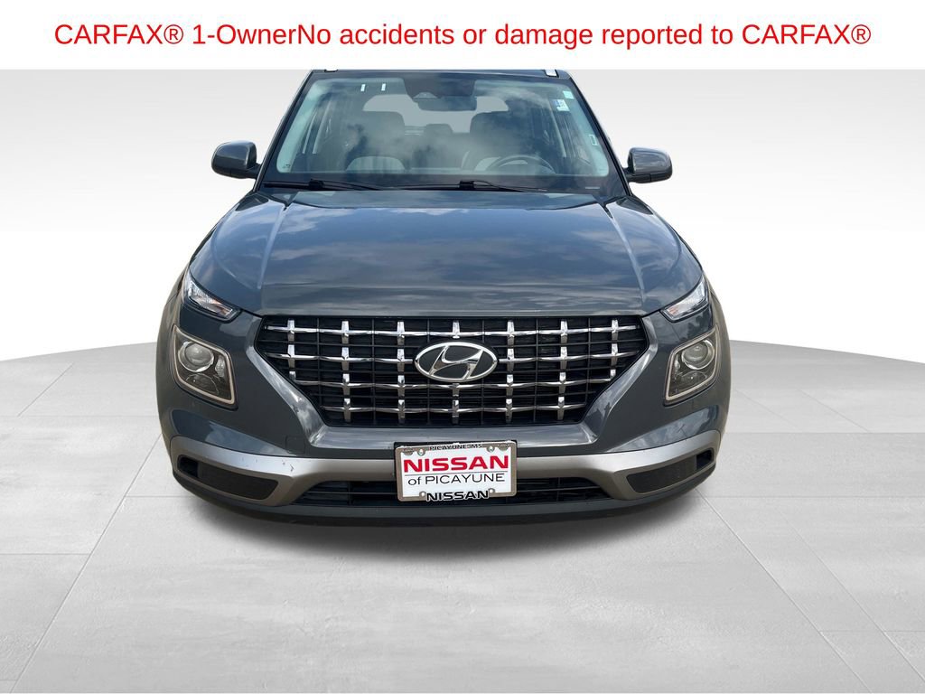 Used 2025 Hyundai Venue SEL FWD image 9